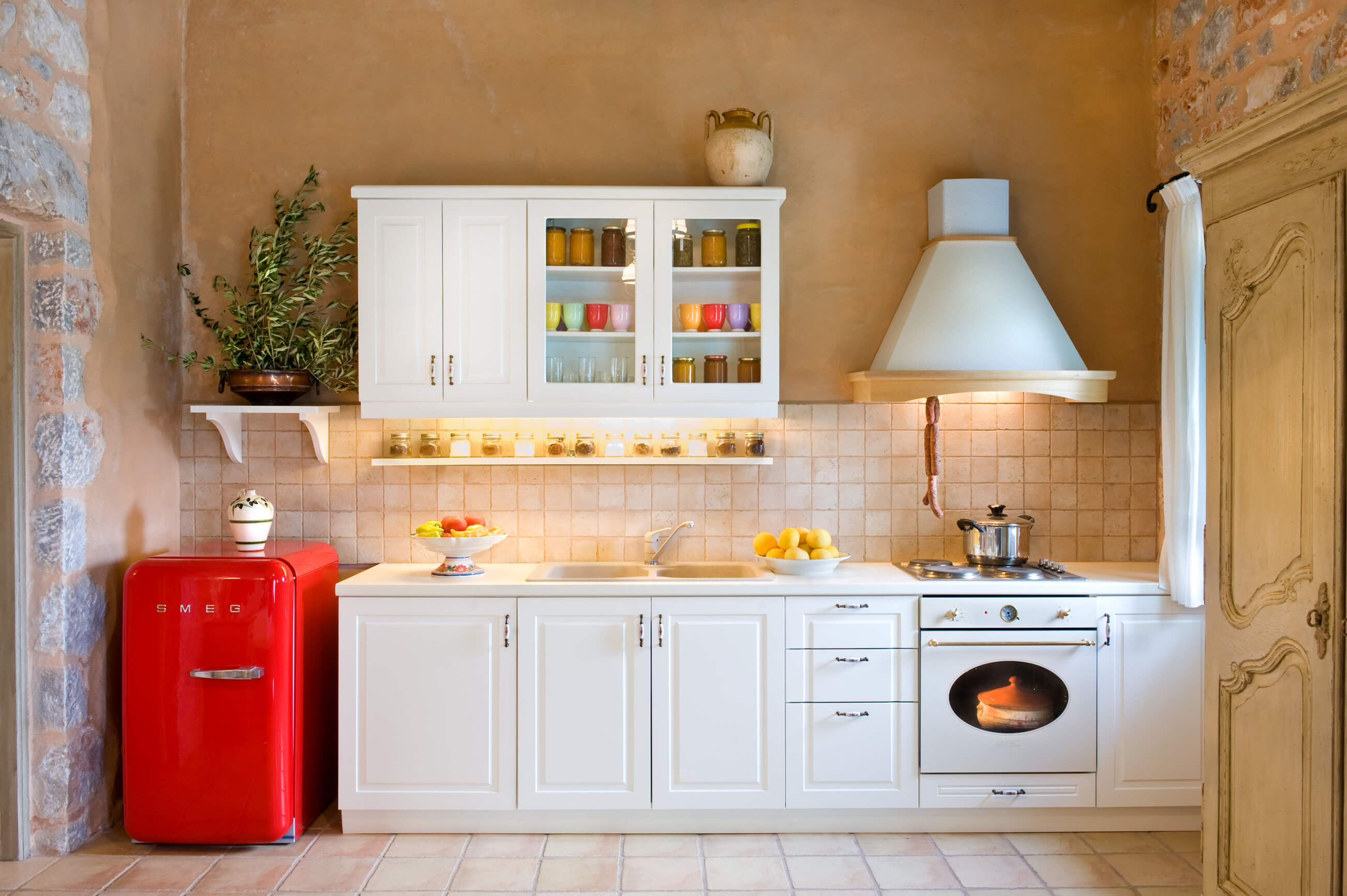 Studio with Fireplace and Sea View